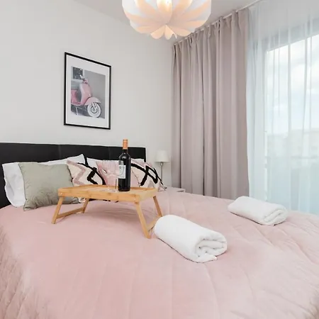 Apartament Vespa Beach Nearby By Noclegi Renters Gdynia Exterior photo