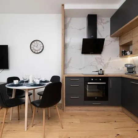 Apartament Vespa Beach Nearby By Noclegi Renters Gdynia Exterior photo