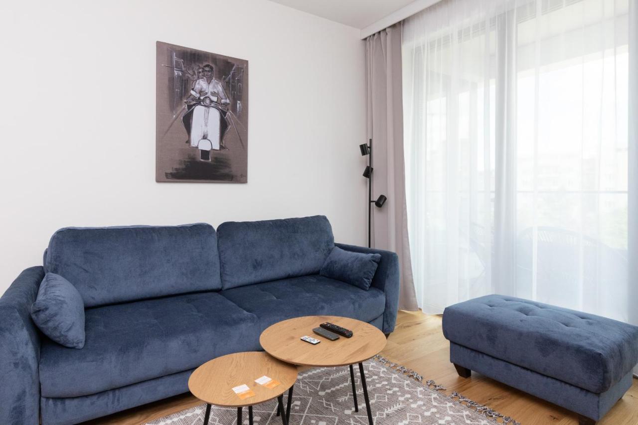 Vespa Nearby By Renters Gdynia