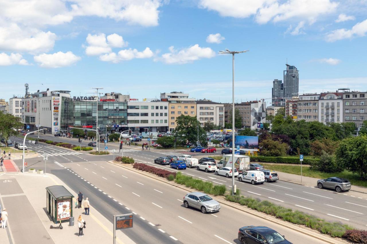 Apartment Vespa Nearby By Renters Gdynia